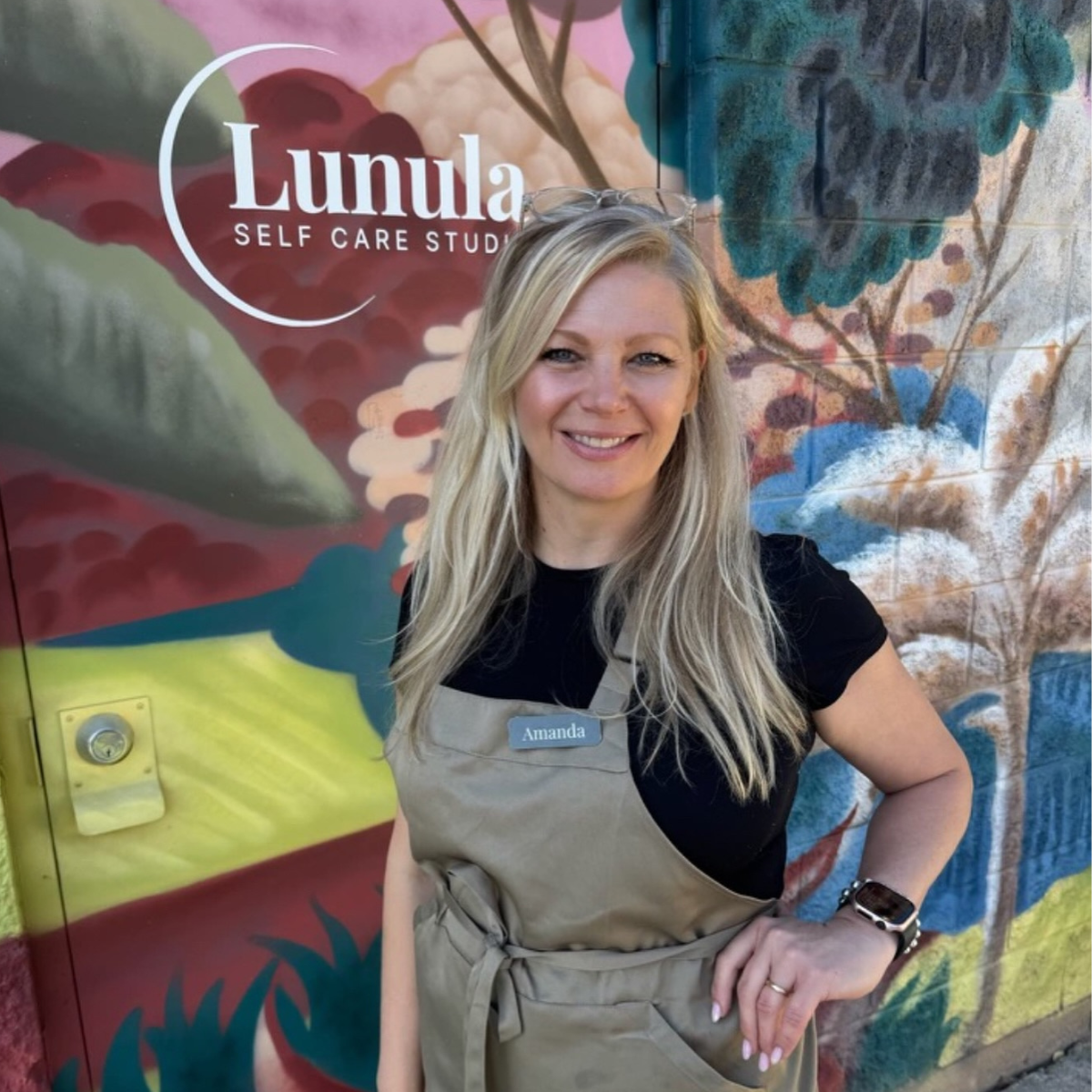 People On Plains – Amanda – Lunula Self Care Studio